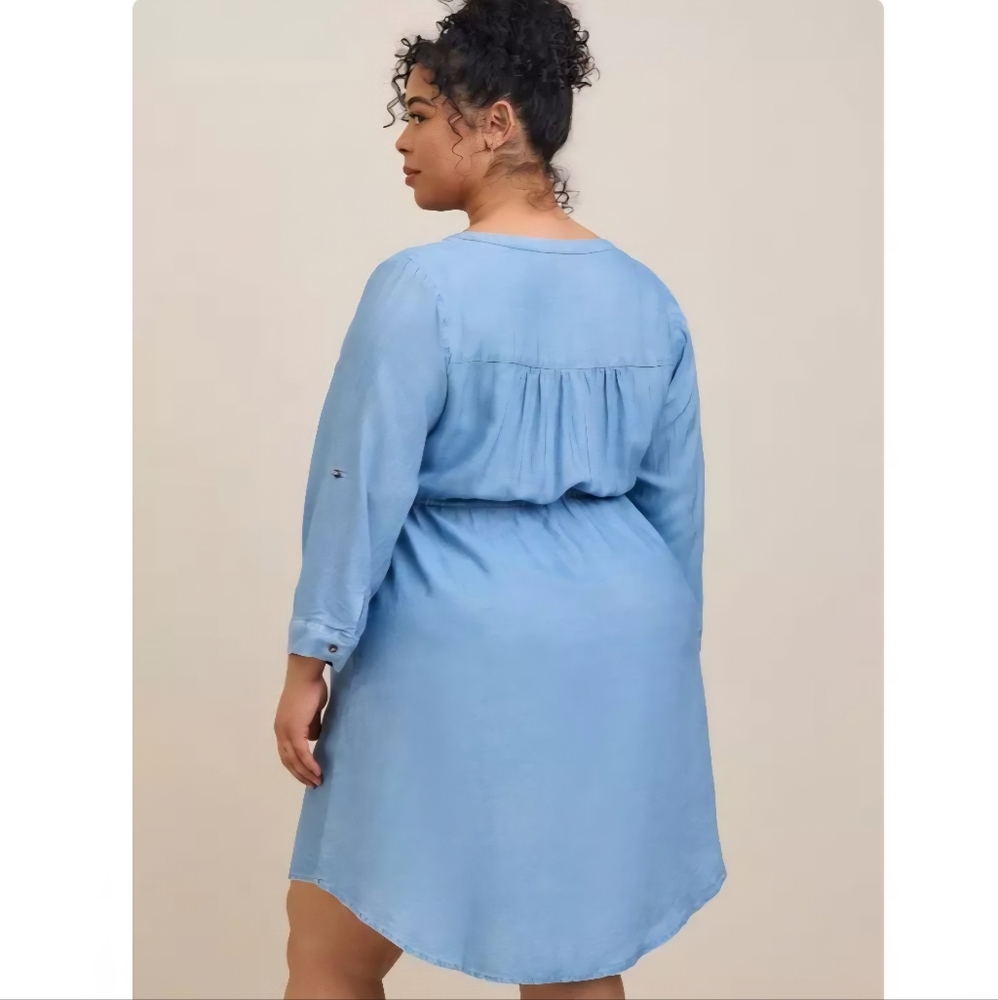 Torrid Women's Blue Chambray Split Neck Zip Roll Tab Sleeves Dress Size 0X Large - Picture 3 of 11